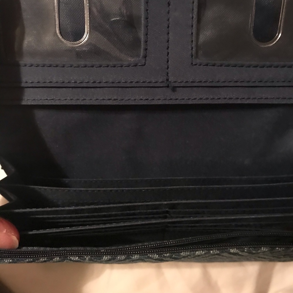 Wallet - Picture 3 of 3